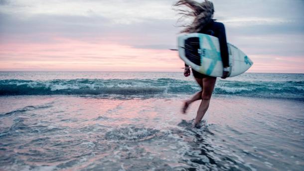 Surfer at Klitmøller