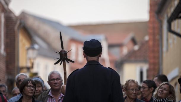 The Night Watchman, Ribe