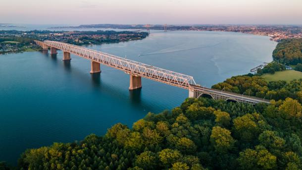 Den Gamle Lillebæltsbro (Little Belt bridge) connecting the cities of Middelfart and Fredericia, Denmark